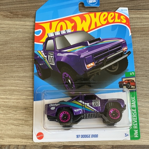 Hot Wheels 2024 Family Dollar Tree Car Exclusive Diecast Set 4 HotWheels New - Picture 2 of 11